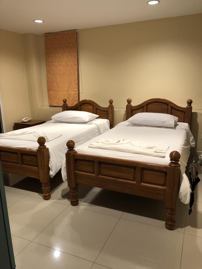 Naithon Beach Residence Екстер'єр фото